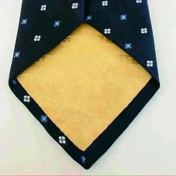 Robert Talbott Best Of Class 100% Silk Tie. - Picture 3 of 5